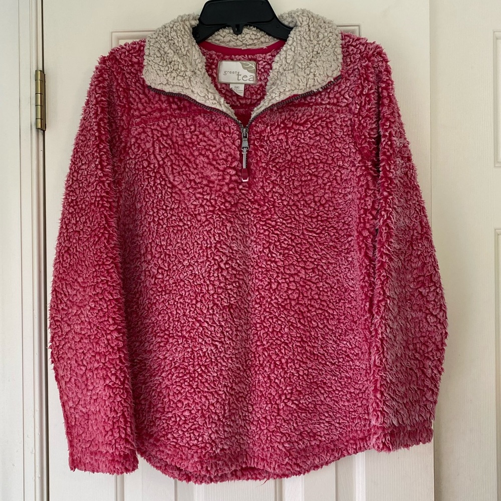 Half Zip Fuzzy Pull Over